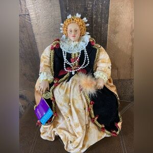 VTG Possible Dreams Clothique Queen Elizabeth I Historic Figure Collectible Doll